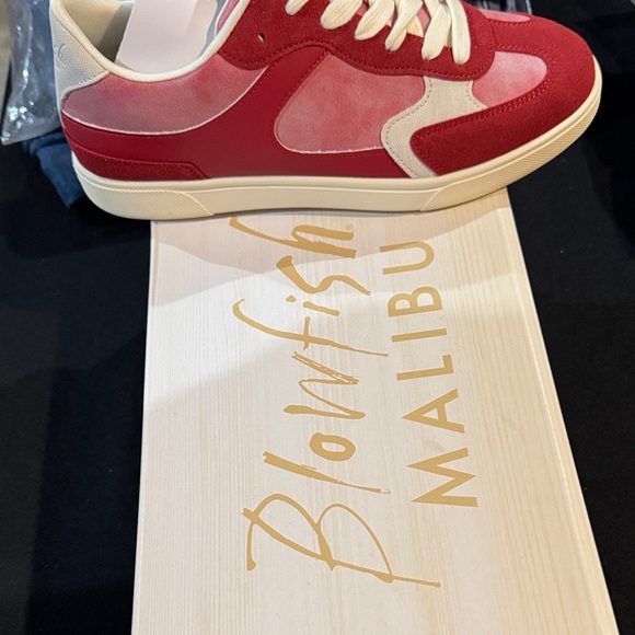 Blowfish Malibu Red and Cream Sneakers Brand New in the box Size 8.5 Comfy! - Picture 2 of 7